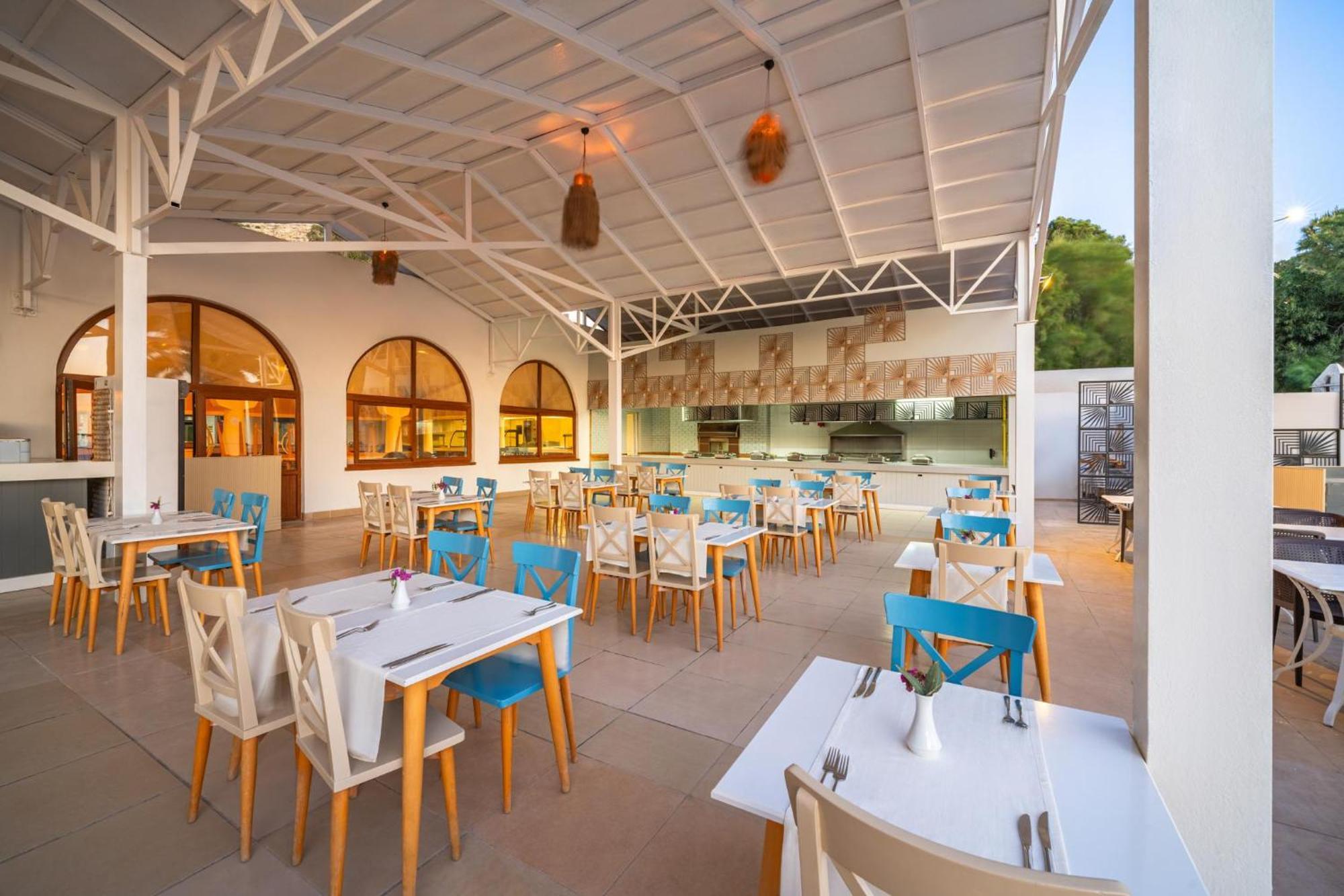 Labranda Tmt Bodrum Ngoại thất bức ảnh Restaurant