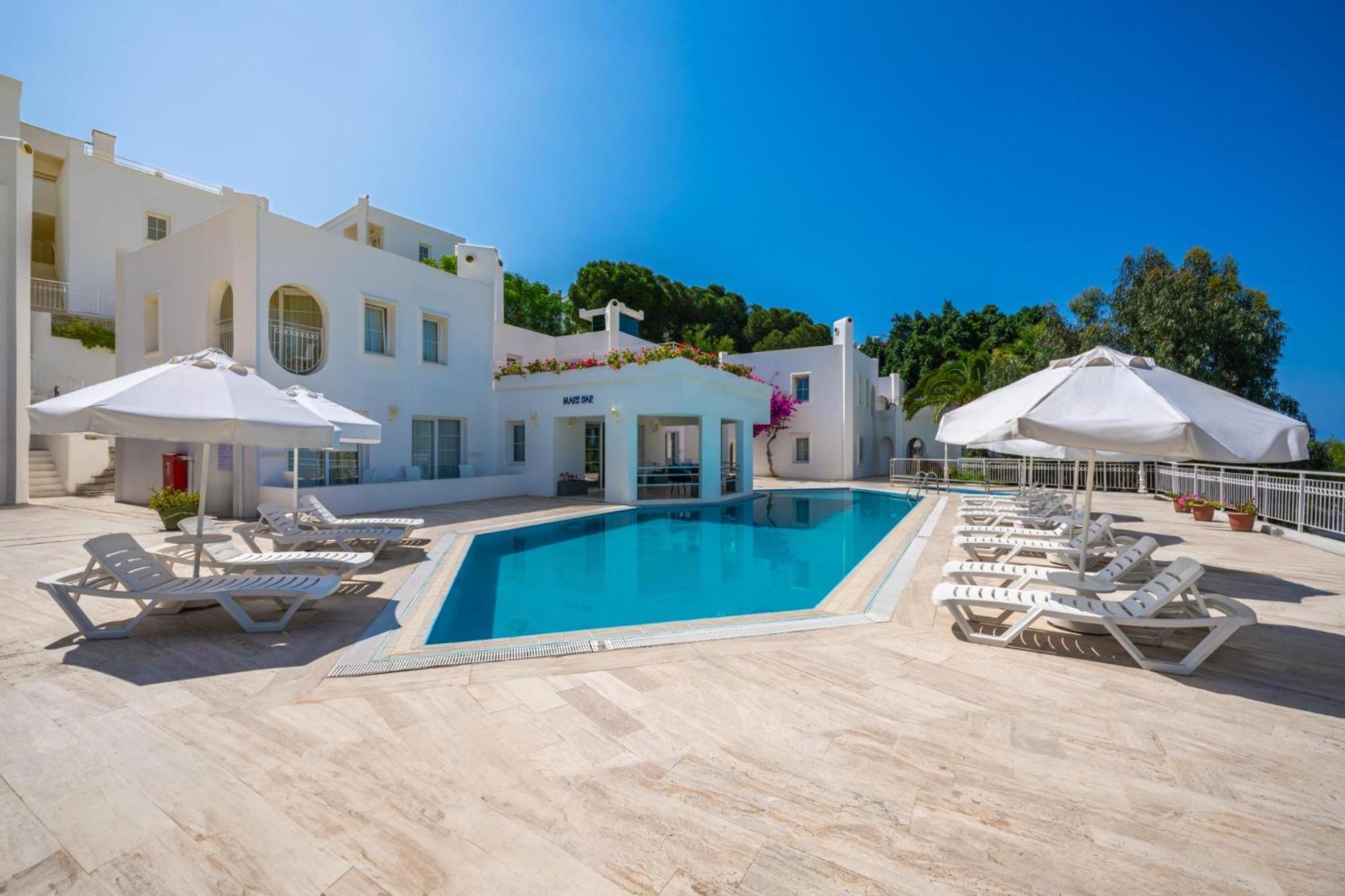 Labranda Tmt Bodrum Ngoại thất bức ảnh The hotel's pool