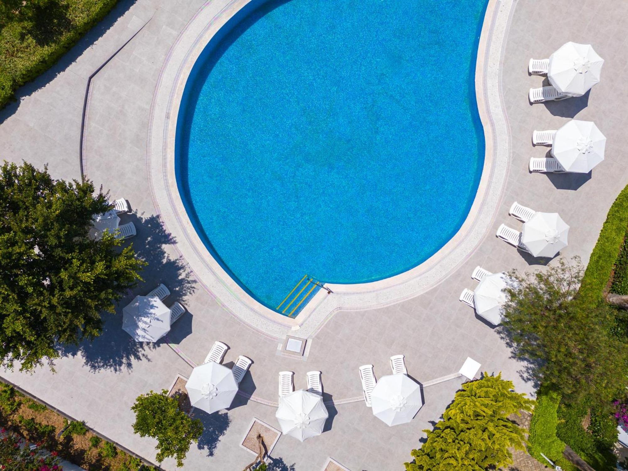 Labranda Tmt Bodrum Ngoại thất bức ảnh Aerial view of a swimming pool