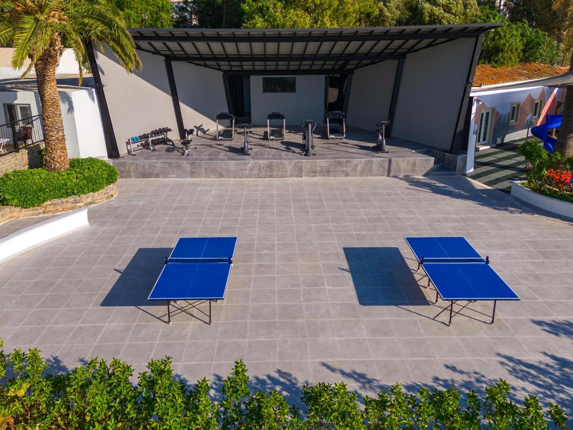 Labranda Tmt Bodrum Ngoại thất bức ảnh The table tennis area